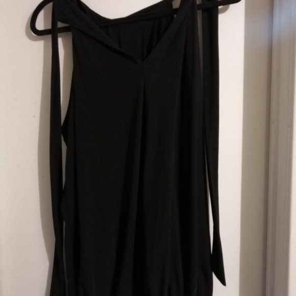 High neck Top - Picture 3 of 7